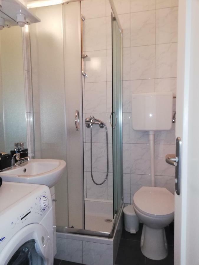 Apartment Lily Zadar Exterior foto